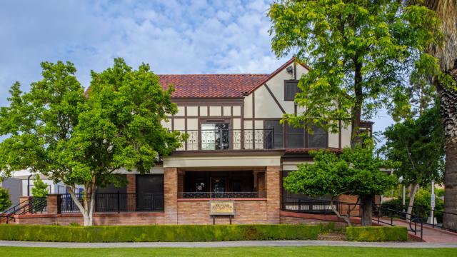 Photo of the Seminary House